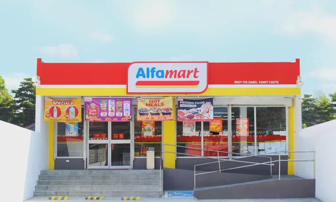 Coffee Shops on Ir Juanda Street: Rivalry Heats Up as Citimall Arrives